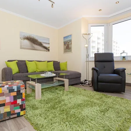 Trafalgar 251 Apartment